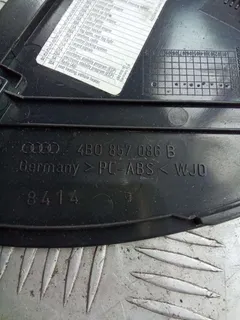 Накладка декоративная на торпедо Audi A6 allroad, 2004 г.