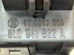 Блок реле Audi A4, 2000 г.