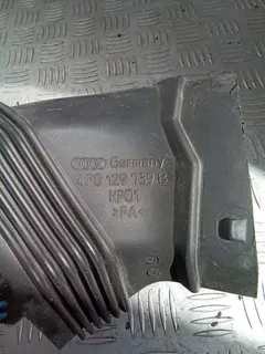 Воздуховод Audi A6, 2006 г.
