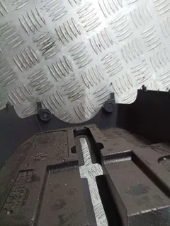 Кожух рулевой колонки Volkswagen Touareg, 2009 г.