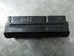 Дефлектор обдува салона Audi A4, 2000 г.