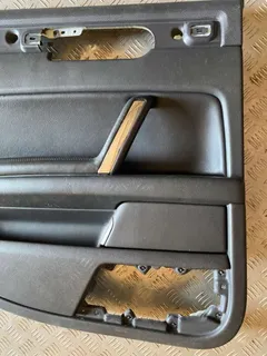 Обшивка двери задней левой (дверная карта) Volkswagen Phaeton, 2007 г.