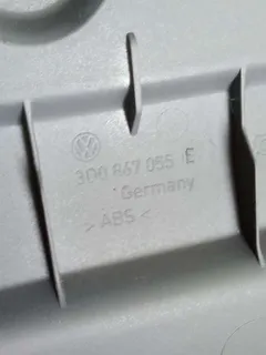 Молдинг двери передней левой Volkswagen Phaeton, 2011 г.
