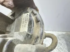 Насос вакуумный Audi A8, 2000 г.