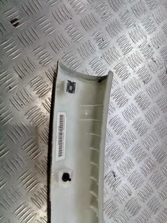 Обшивка стойки передней левой Volkswagen Passat, 2010 г.