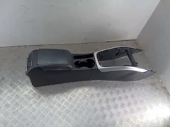 Подлокотник Audi A4, 2009 г.