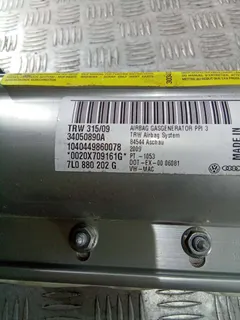 Подушка безопасности пассажира Volkswagen Touareg, 2009 г.