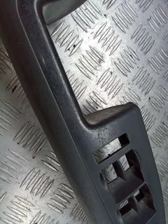 Ручка внутренняя передняя левая Audi A4, 2002 г.