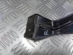 Кронштейн крепления крыла переднего правого Volkswagen Passat, 2001 г.