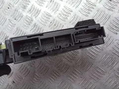 Моторчик стеклоподъемника передний правый Volkswagen Touareg, 2008 г.