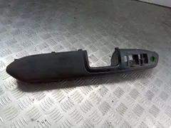 Ручка внутренняя передняя левая Audi A4, 2002 г.
