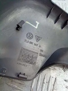 Пластик салазок сиденья Volkswagen Touareg, 2009 г.