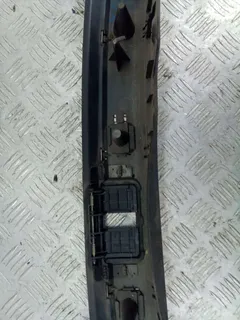 Накладка внутренняя на заднюю панель кузова Audi A4, 2003 г.
