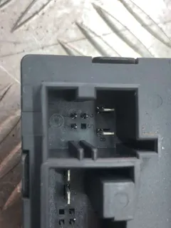 Блок управления двери передней левой Audi A6 allroad, 2006 г.