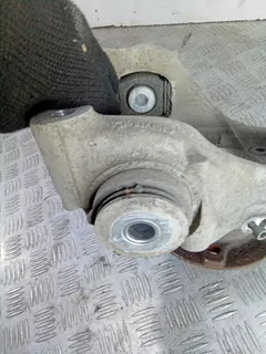 Кулак задний правый Audi A6, 2012 г.