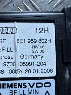 Моторчик стеклоподъемника передний правый Audi A4, 2007 г.
