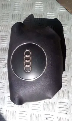 Подушка безопасности водителя Audi A3, 1999 г.