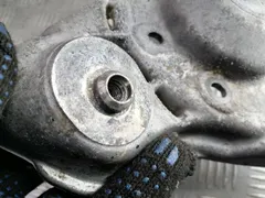 Опора амортизатора верхняя (чашка) Volkswagen Passat, 2003 г.