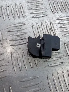 Кнопка стеклоподъемника Audi A8, 2004 г.