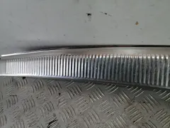 Накладка внутренняя на заднюю панель кузова Audi A6 allroad, 2004 г.