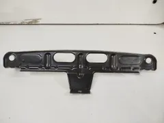 Крепление запаски Audi A6, 2004 г.
