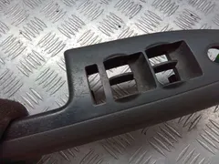 Ручка внутренняя передняя левая Audi A4, 2002 г.
