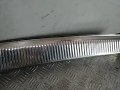 Накладка внутренняя на заднюю панель кузова Audi A6 allroad, 2004 г.