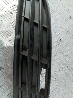 Заглушка (решетка) в бампер Volkswagen Passat, 2007 г.