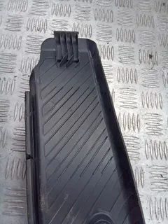 Опорная площадка для ноги Audi A4, 2003 г.