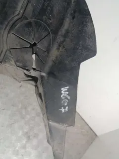 Воздуховод интеркулера Volkswagen Passat, 2004 г.