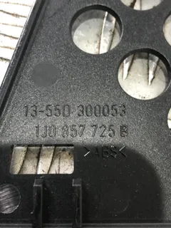 Рамка под магнитолу Volkswagen Passat, 2002 г.