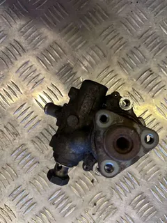Насос гидроусилителя руля Audi A4, 2007 г.