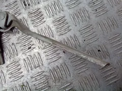 Петля капота правая Volkswagen Passat, 2003 г.
