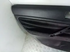 Обшивка двери задней левой (дверная карта) Volkswagen Passat, 2001 г.