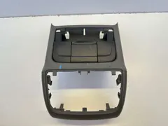 Накладка декоративная центральной консоли Audi A4, 2012 г.