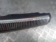 Накладка внутренняя на заднюю панель кузова Audi A4, 2003 г.