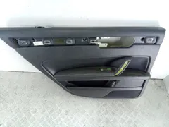 Обшивка двери задней левой (дверная карта) Volkswagen Phaeton, 2011 г.