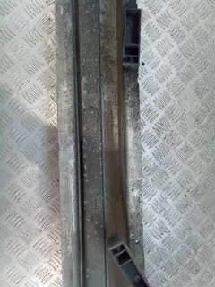 Усилитель бампера заднего Audi A4, 2003 г.
