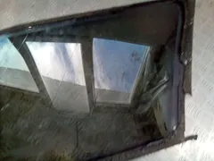 Стекло кузовное боковое левое Audi A6, 2001 г.