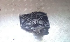 Кронштейн компрессора кондиционера Audi A4, 2000 г.