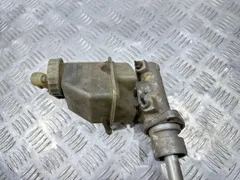 Цилиндр тормозной главный Volkswagen Passat, 1997 г.