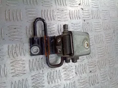 Петля двери задней левой Volkswagen Touareg, 2008 г.
