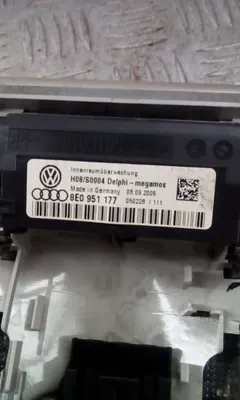 Фонарь салона (плафон) Audi A4, 2005 г.