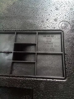 Пол багажника Audi A6, 2003 г.