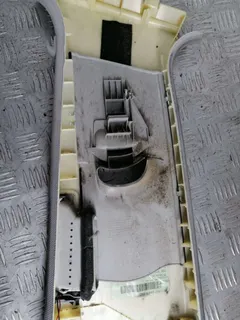 Обшивка стойки центральной правой Audi A6 allroad, 2006 г.