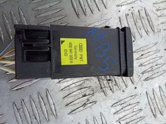 Кнопка подогрева заднего стекла Audi A4, 1998 г.