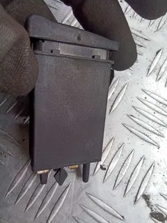 Кнопка подогрева заднего стекла Audi A6, 1996 г.