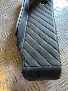 Опорная площадка для ноги Audi A4, 2007 г.