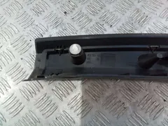 Накладка внутренняя на заднюю панель кузова Audi A4, 2002 г.