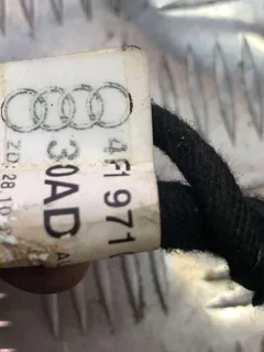 Проводка двери передней правой Audi A6 allroad, 2006 г.